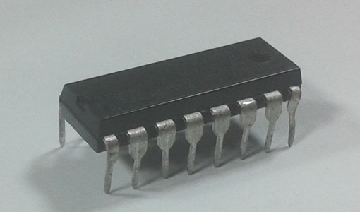 L293D Motor Driver IC