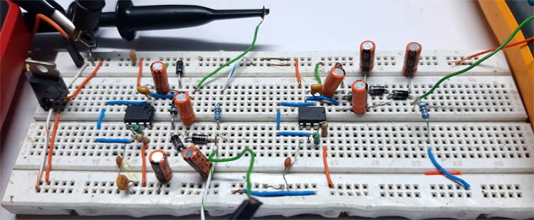 Charge Pump Circuit using 555 Timer