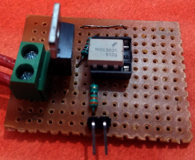 TRIAC and Optocoupler on Perfboard