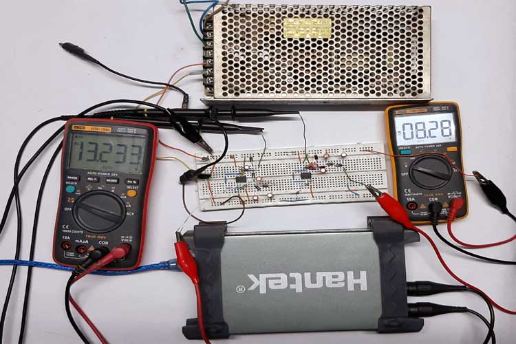 Charge Pump Circuit Working