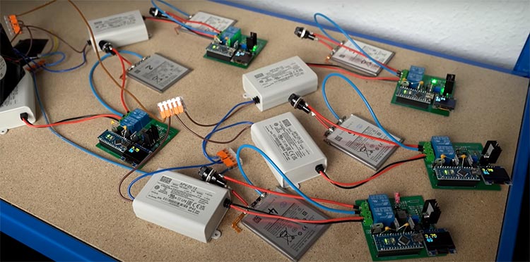 Circuit for Testing Battery Life