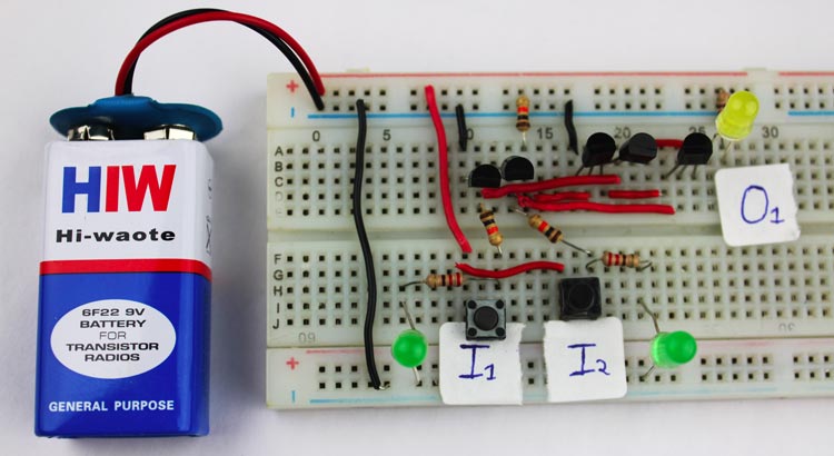 Circuit of XOR Gate with Transistors