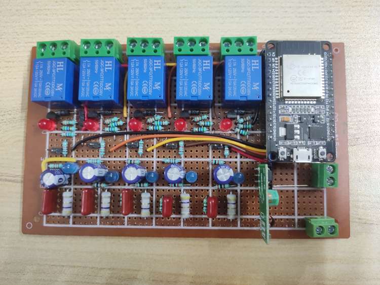 Home Automation PCB board using ESP32