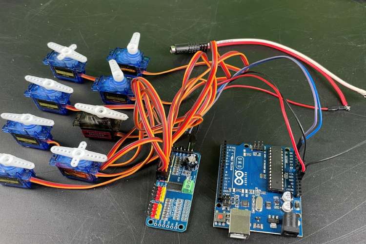 PCA9685 Connection