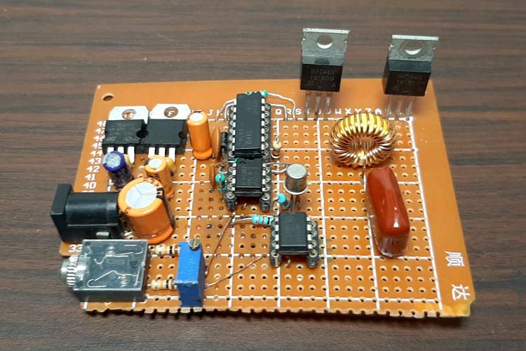 Class-D Audio Amplifier with MOSFET