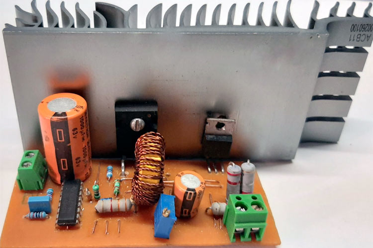 TL494 High Power High Efficiency Buck Converter Circuit