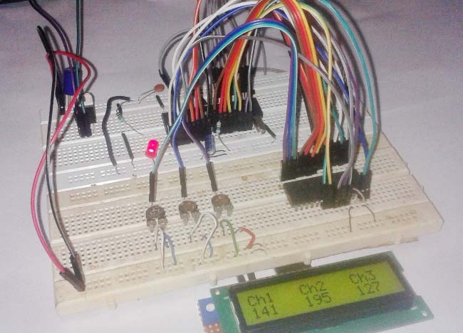 ADC0808 Interfacing with-8051 microcontroller