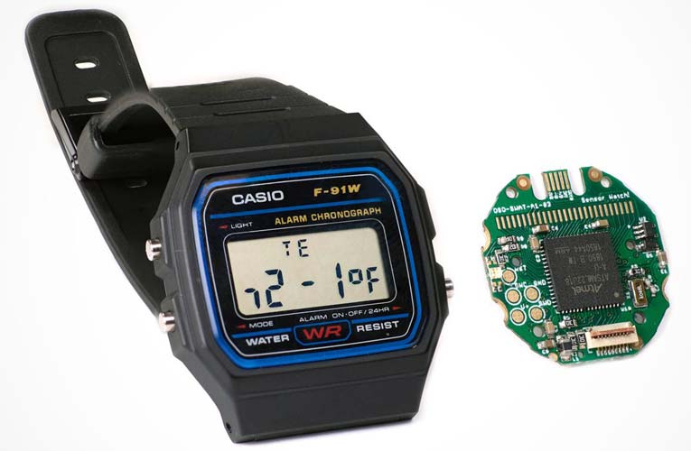 Easily Hackable and Open-Source Sensor Watch with ARM Cortex-M0+ Microcontroller 