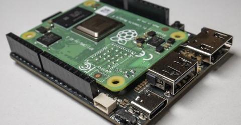 Piunora Raspberry Pi Compute Module 4 